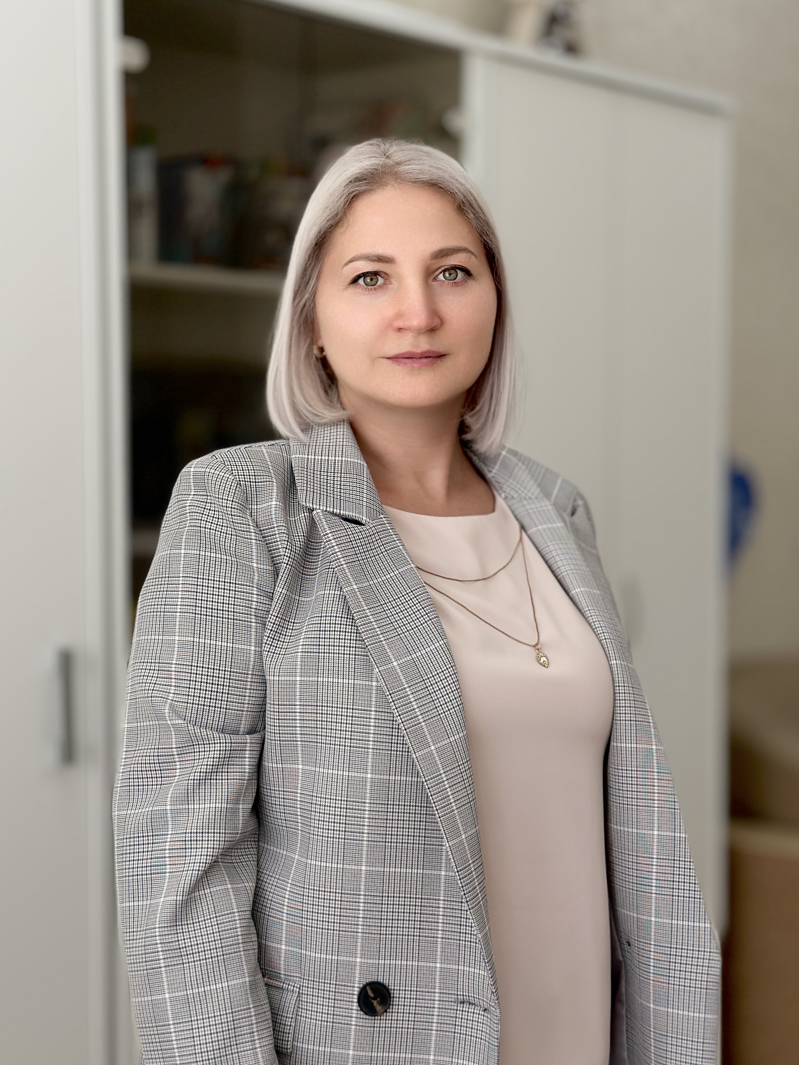 Педагог-психолог - Святошенко Елена Анатольевна